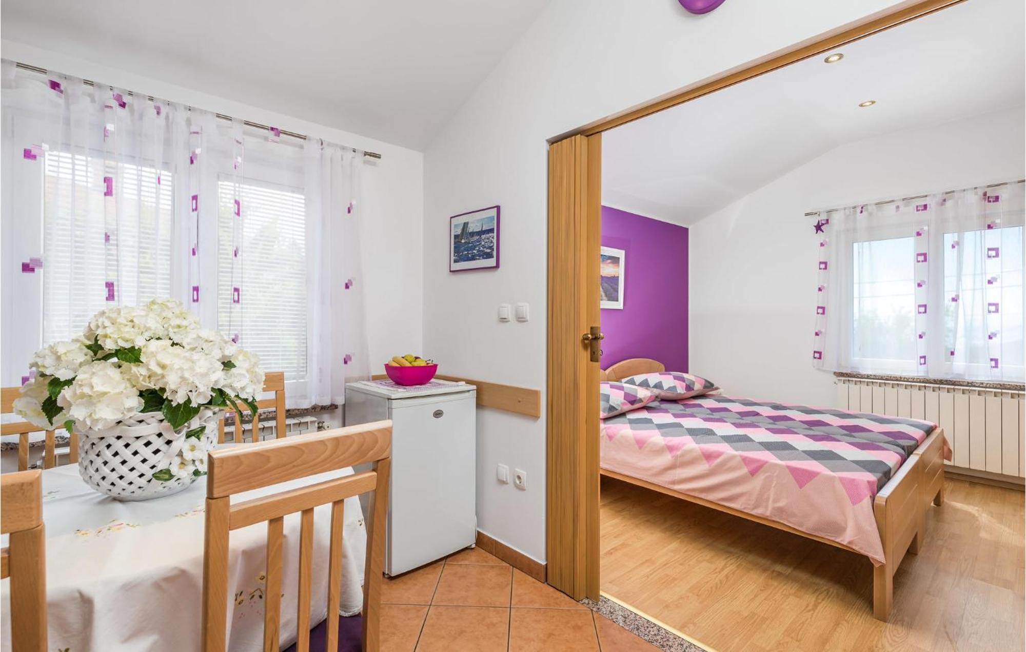 2 Bedroom Beautiful Apartment In Rukavac Rukavac  Exterior foto